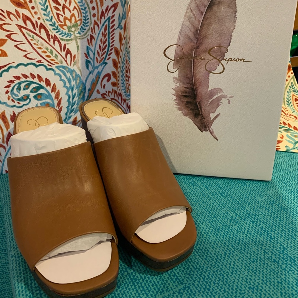 {NWT} Jessica Simpson WEDGE Sandal (Brown w/Box)